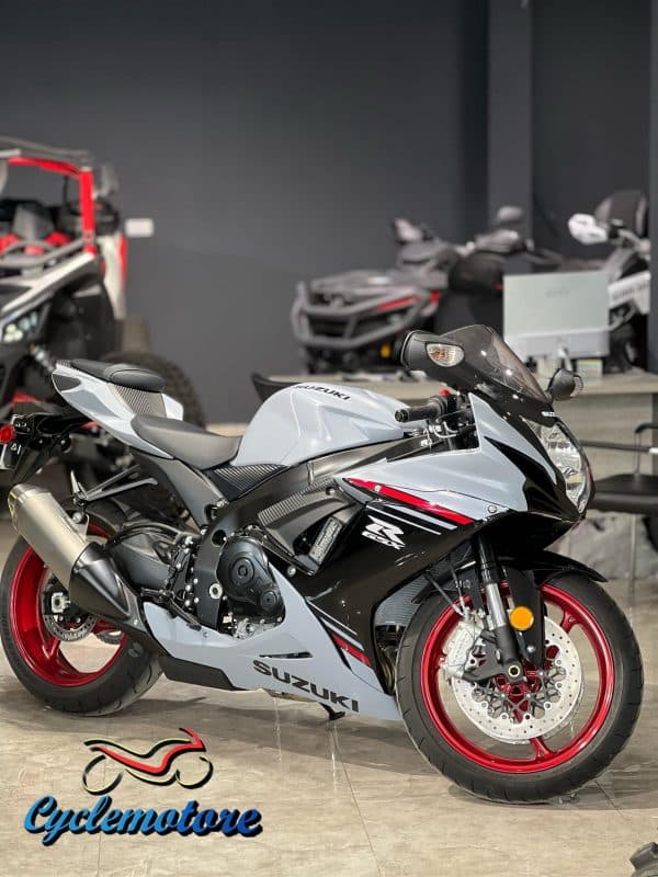 ⁦SUZUKI - GSX-R600⁩ – תמונה ⁦2⁩